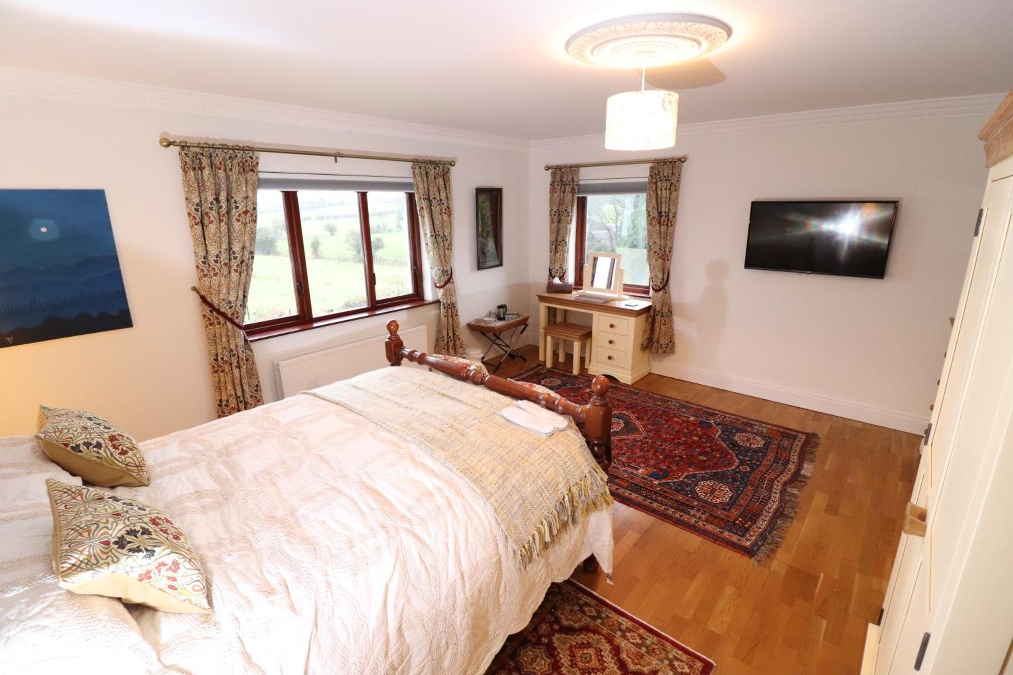 Mossvale Lodge Country House Bed And Breakfast Antrim Exterior photo